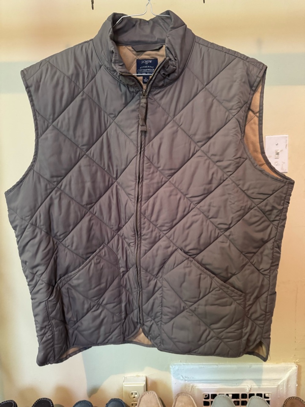 J. Crew Men's Quilted Vest in Gray